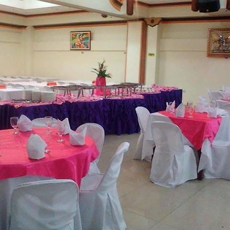 Golden Stallion Suites Cagayan de Oro Exterior photo
